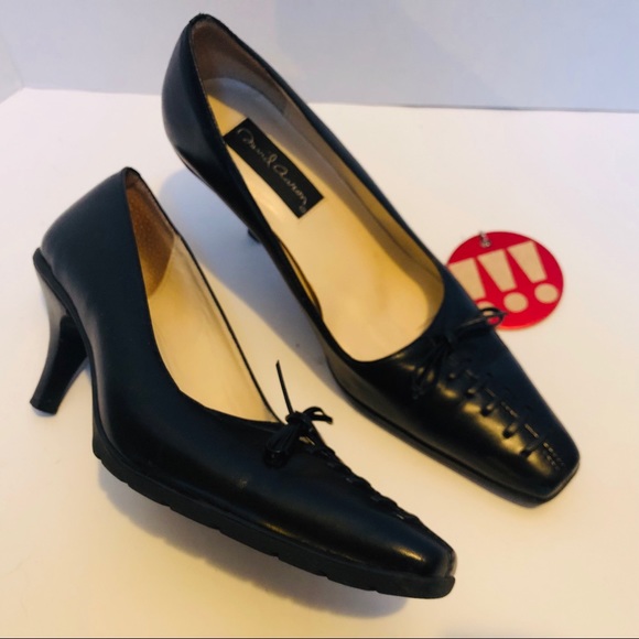 David Arribd Shoes - DAVID ARRON-kitten heel pumps.